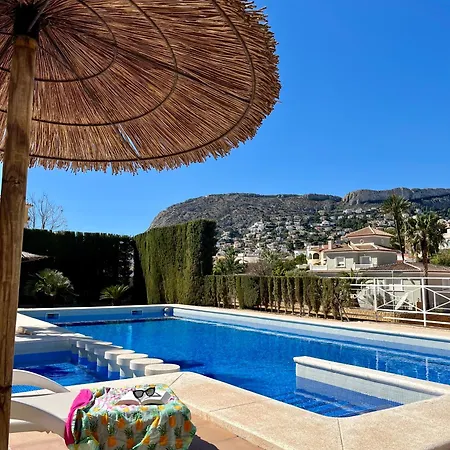 Faro Sea Views, Pool, Bbq Calp